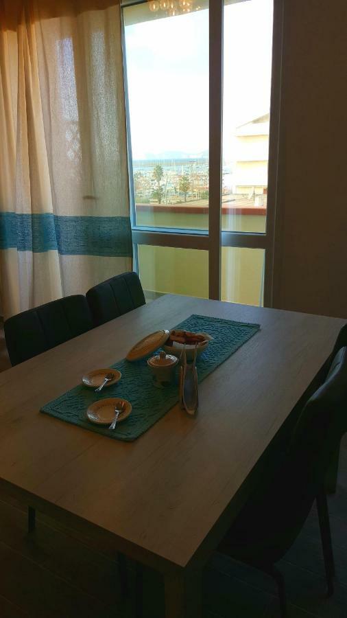 Appartamento Fronte Porto アルゲーロ エクステリア 写真